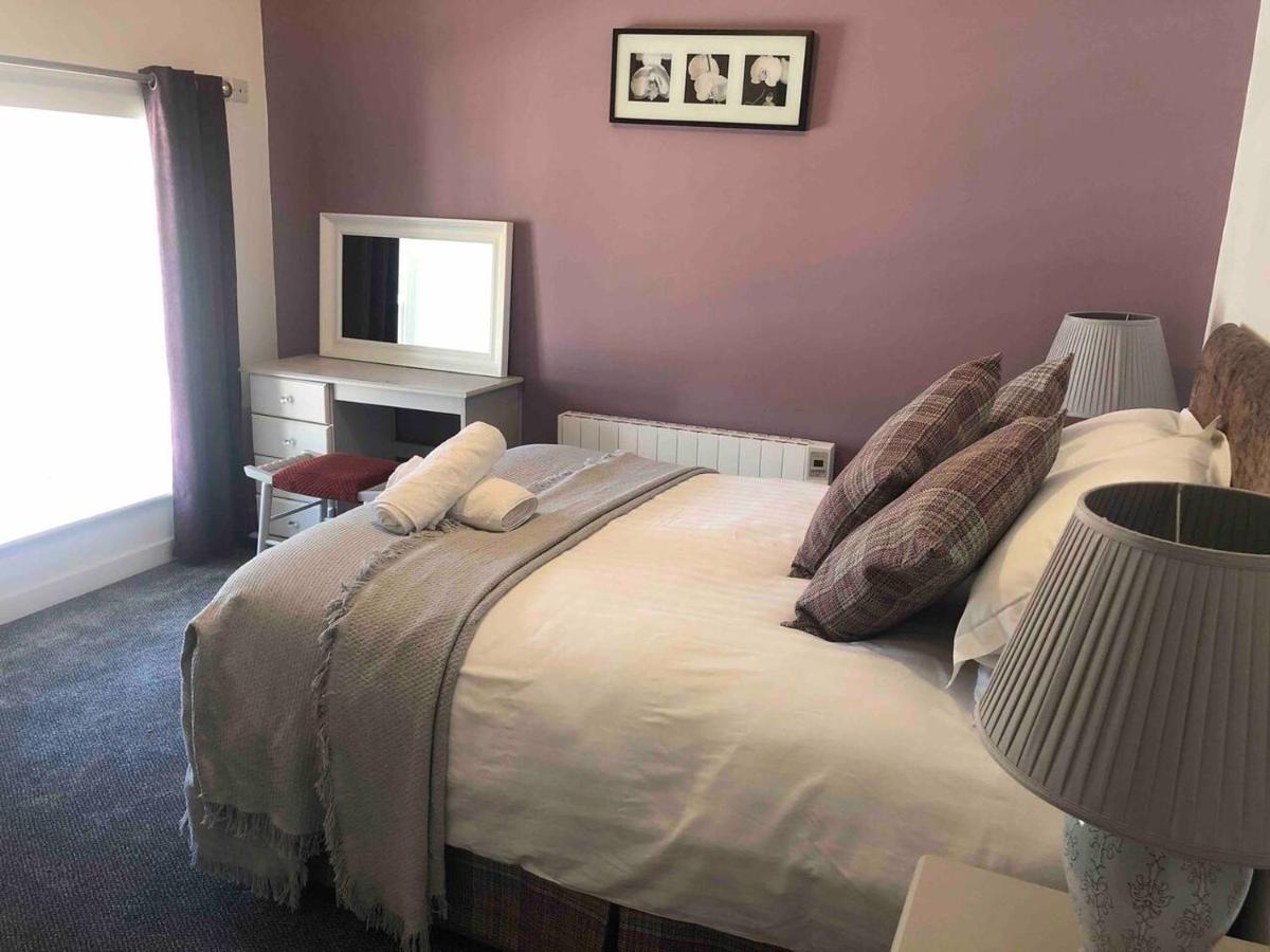 Perfect Apartment In Ideal Location Ennistimon Exterior photo