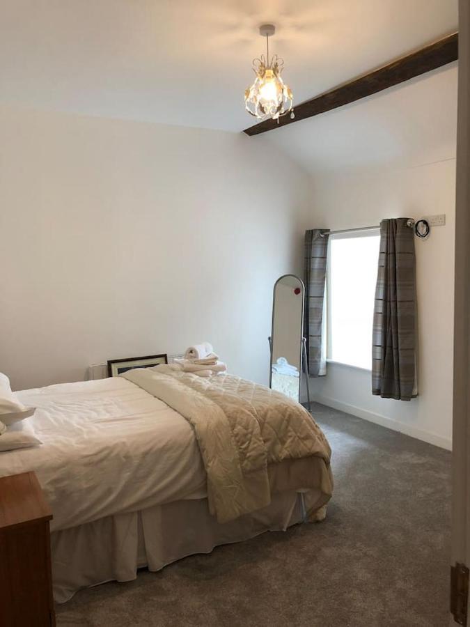 Perfect Apartment In Ideal Location Ennistimon Exterior photo